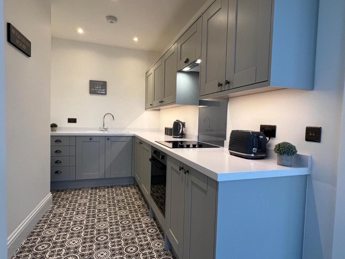 Black Horse Apartments 내어스버러 외부 사진